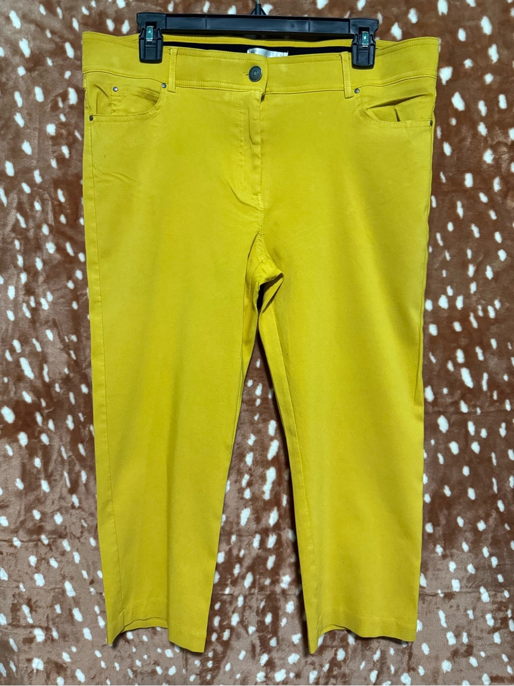 89th & Madison Mustard Yellow Capri